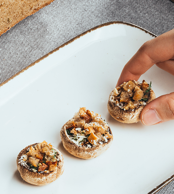 Brotrezept: Champignons gefüllt mit Bauernbrot und Pecorino