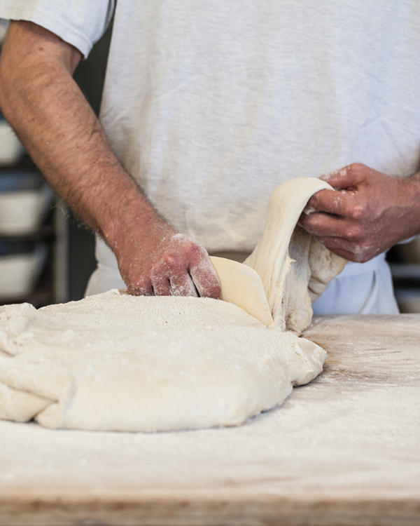 Unter der Lupe – Handwerk in der Bäckerei Hager
